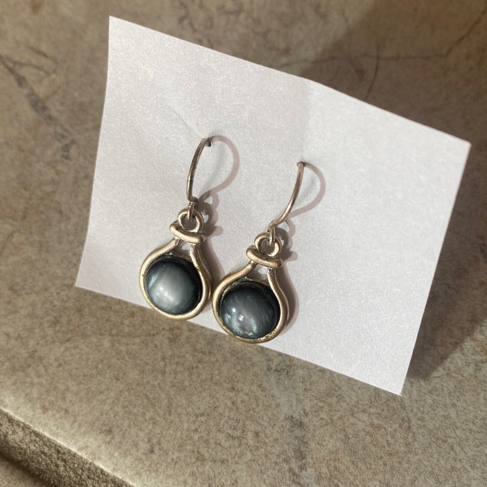 Grey Stone Circle Dangly Earrings